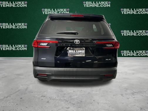 2025 Toyota Grand Highlander LE