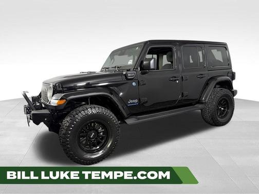 Black Clearcoat 2025 Jeep Wrangler 4xe Sahara