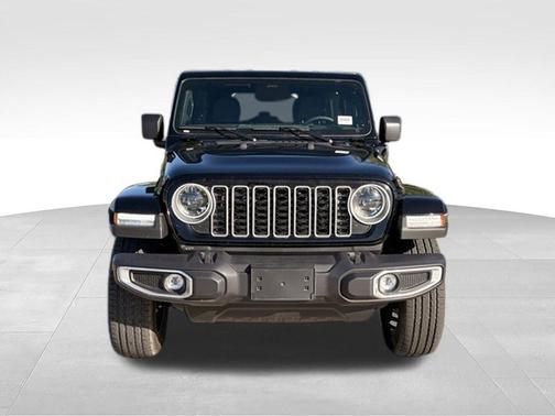 Black Clearcoat 2025 Jeep Wrangler 4xe Sahara