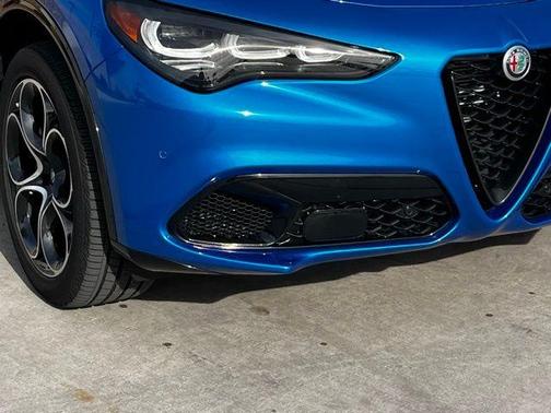 2024 Alfa Romeo Stelvio Veloce