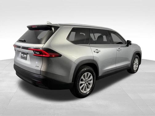 Celestial Silver Metallic 2025 Toyota Grand Highlander XLE