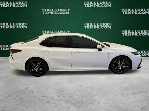 Super White 2021 Toyota Camry SE