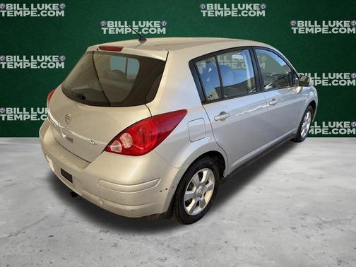 Brilliant Silver Metallic 2008 Nissan Versa SL