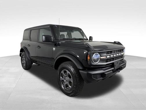 Shadow Black 2025 Ford Bronco Big Bend