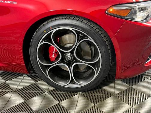 2023 Alfa Romeo Giulia Veloce