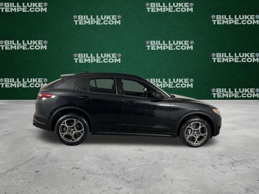 2022 Alfa Romeo Stelvio Sprint