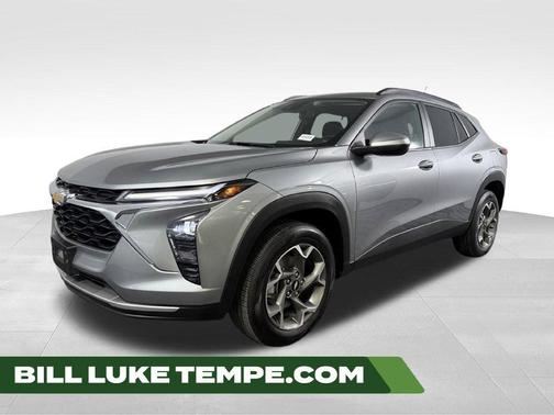 Sterling Gray Metallic 2025 Chevrolet Trax LT