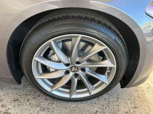 2025 Alfa Romeo Giulia Base