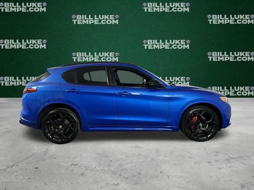 2022 Alfa Romeo Stelvio Veloce