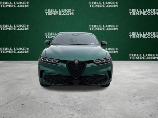 2025 Alfa Romeo Tonale Base