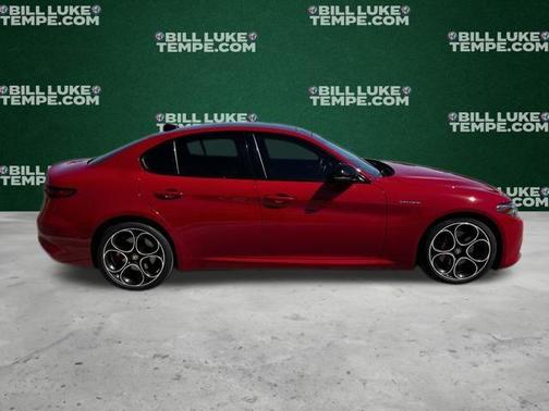 2022 Alfa Romeo Giulia Veloce