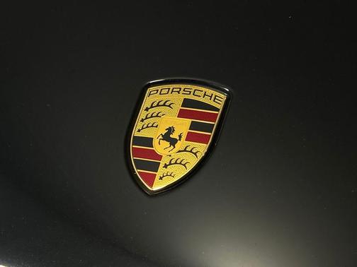 2021 Porsche Macan S