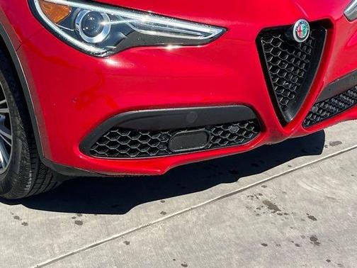 2023 Alfa Romeo Stelvio Sprint