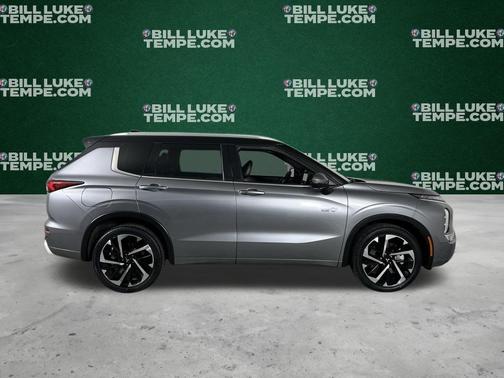 2023 Mitsubishi Outlander PHEV SEL