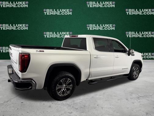 Summit White 2023 GMC Sierra 1500 SLE