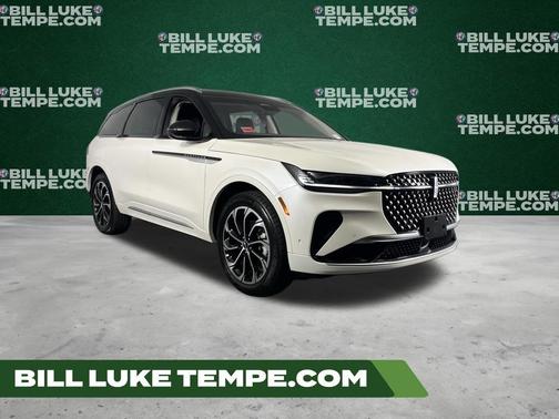 White Platinum Tri-Coat Metallic 2024 Lincoln Nautilus Reserve