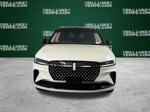 White Platinum Tri-Coat Metallic 2024 Lincoln Nautilus Reserve