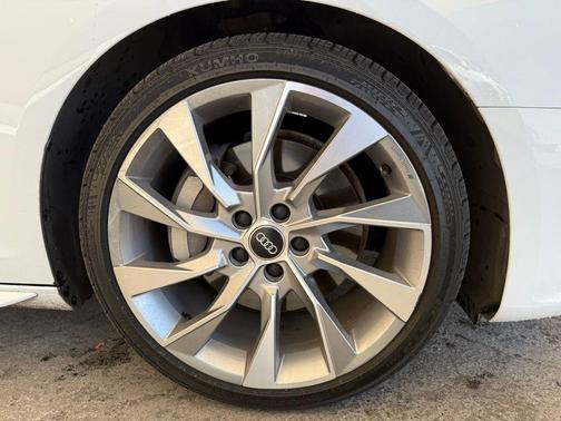 2020 Audi A4 40 Premium Plus