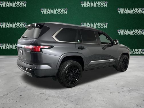 2024 Toyota Sequoia Capstone
