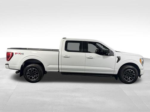 Oxford White 2023 Ford F-150 XLT