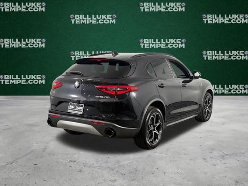 Vulcano Black Metallic 2023 Alfa Romeo Stelvio Ti