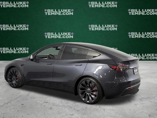 2024 Tesla Model Y Performance
