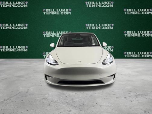 Pearl White Multi 2022 Tesla Model Y Long Range