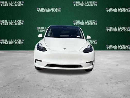 Pearl White Multi 2022 Tesla Model Y Long Range