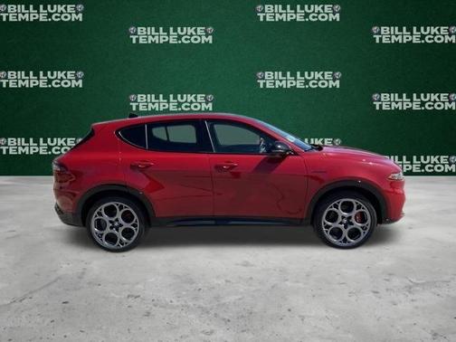 2025 Alfa Romeo Tonale Base