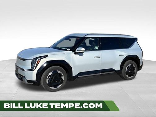 Ivory Silver 2024 Kia EV9 Land