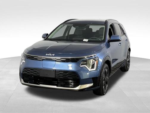 Mineral Blue 2025 Kia Niro EV Wind