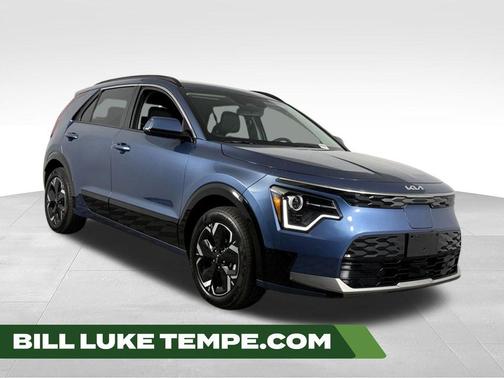 Mineral Blue 2025 Kia Niro EV Wind