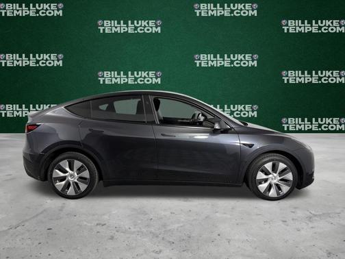 Stealth Gray 2024 Tesla Model Y Long Range