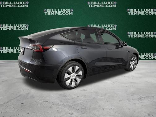 Stealth Gray 2024 Tesla Model Y Long Range