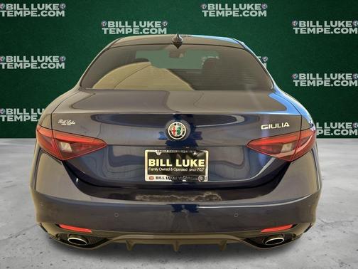 2018 Alfa Romeo Giulia Base