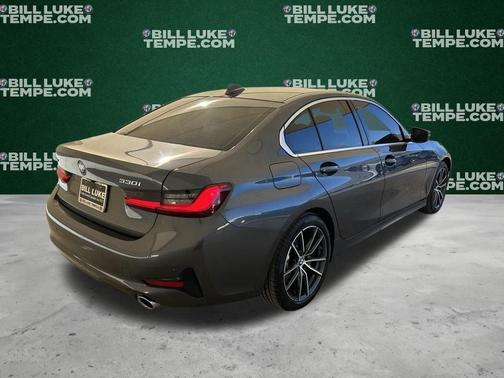 2019 BMW 330 i xDrive