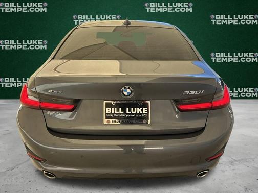 2019 BMW 330 i xDrive