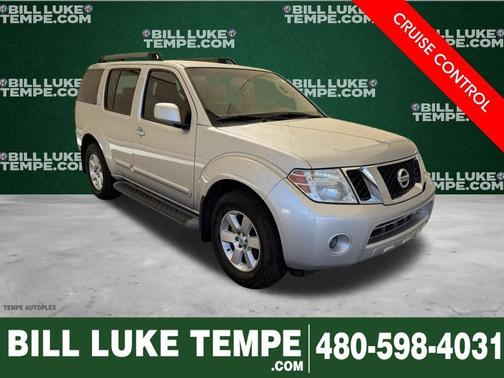 2011 Nissan Pathfinder SV