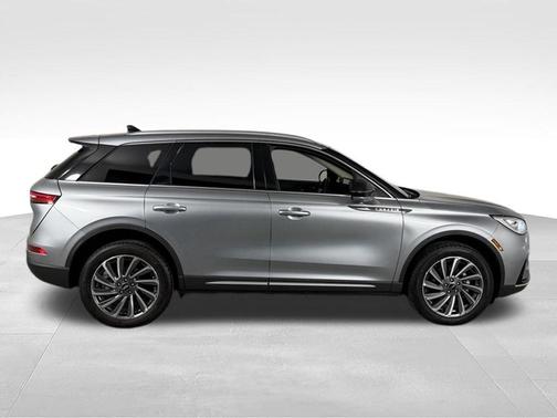 Silver Radiance Metallic 2024 Lincoln Corsair Reserve