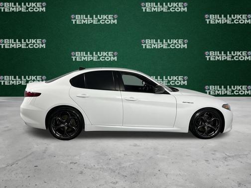 2023 Alfa Romeo Giulia Ti