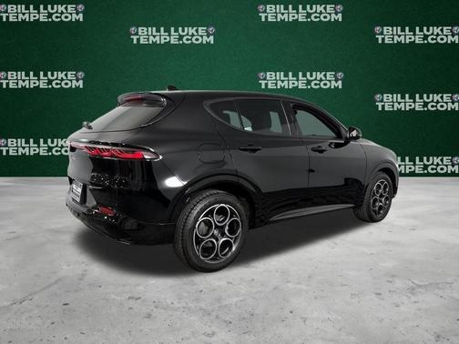 Alfa Black 2025 Alfa Romeo Tonale Base