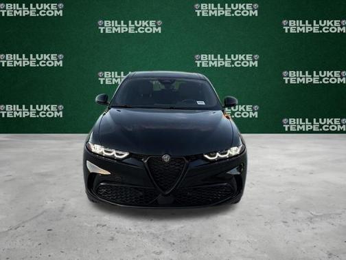 Black 2025 Alfa Romeo Tonale Base