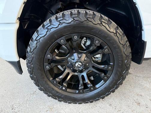 Bright White Clearcoat 2020 RAM 1500 Big Horn