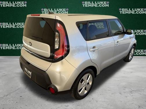 Bright Silver 2016 Kia Soul Base