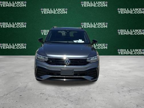 Platinum Gray Metallic 2023 Volkswagen Tiguan 2.0T SE R-Line Black