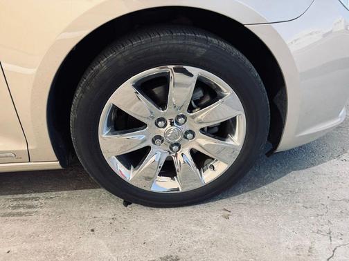 2012 Buick LaCrosse Premium 1