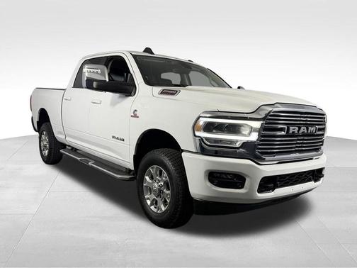 Bright White Clearcoat 2024 RAM 2500 Laramie