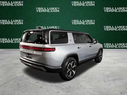 2024 Rivian R1S Adventure