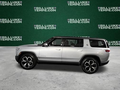 2024 Rivian R1S Adventure