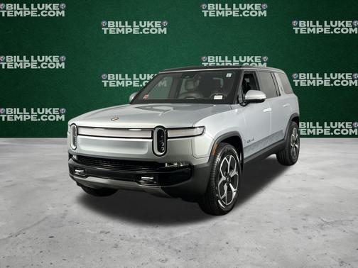 2024 Rivian R1S Adventure